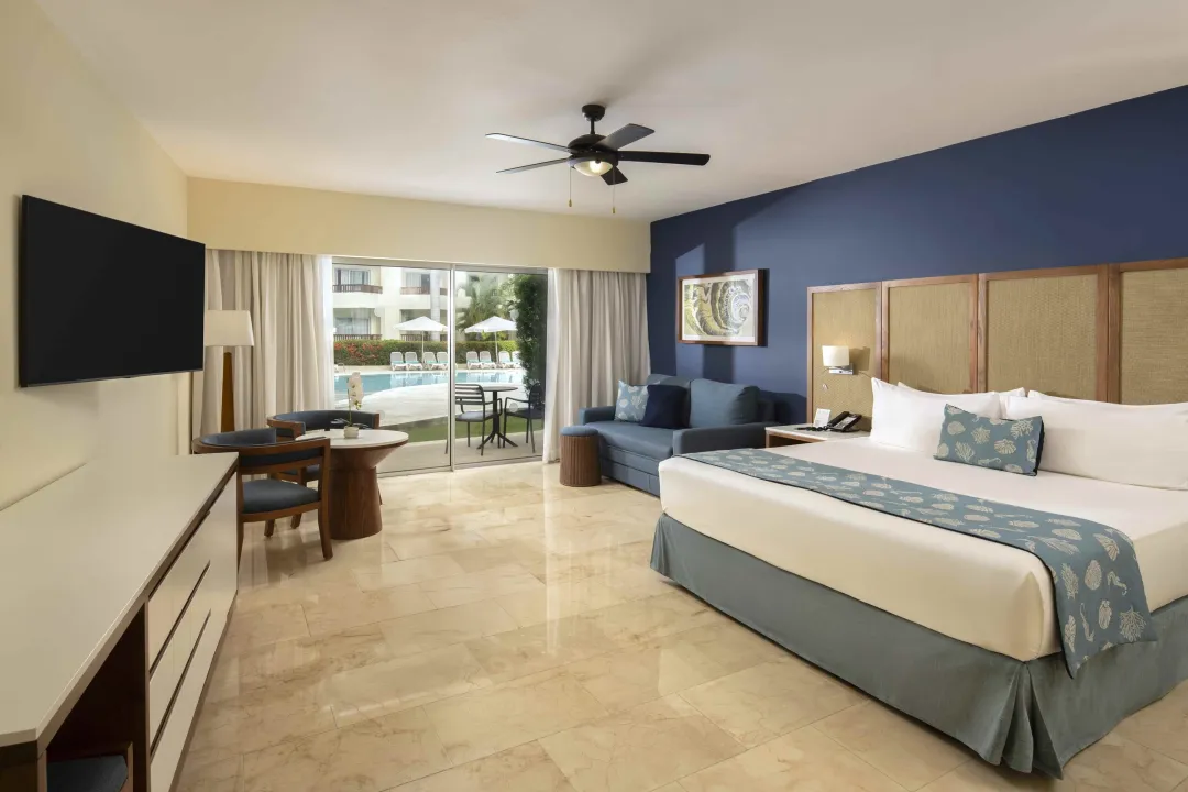 Odysseys Travel - Impressive Premium Punta Cana - Rooms - Junior Suite Premium Pool View - Bedroom