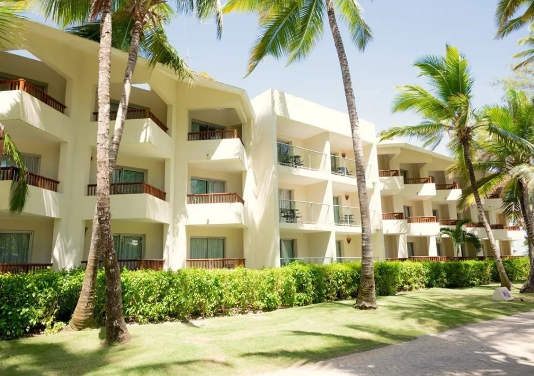 Odysseys Travel - Impressive Punta Cana - Resort Grounds