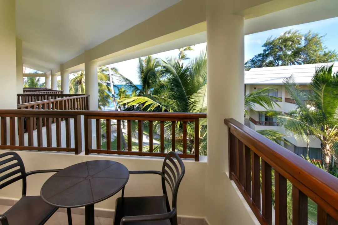 Odysseys Travel - Impressive Punta Cana - Rooms - Pool View Room - Balcony
