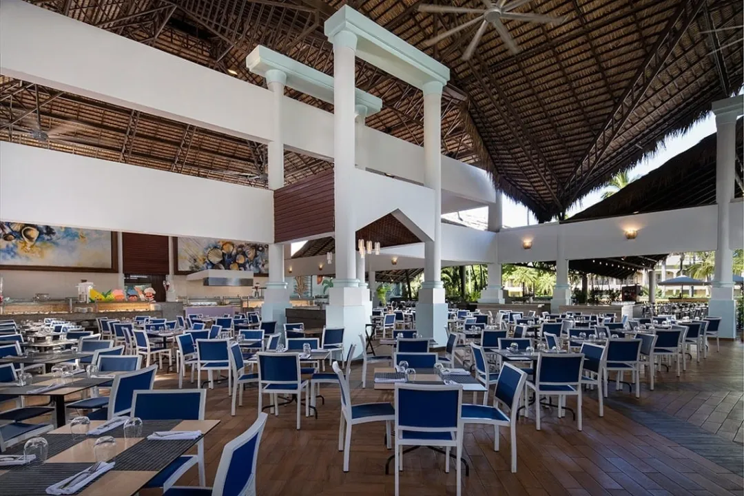 Odysseys Travel - Impressive Punta Cana - Open Sea International Buffet - Interior set up