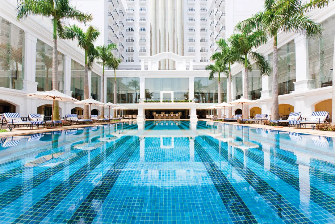 Odysseys Travel - Indochine Palace Hue - Swimming Pool