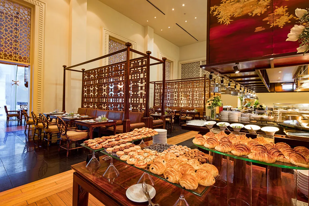 Odysseys Travel - Indochine Palace Hue - La Brasserie - Restaurant Interior