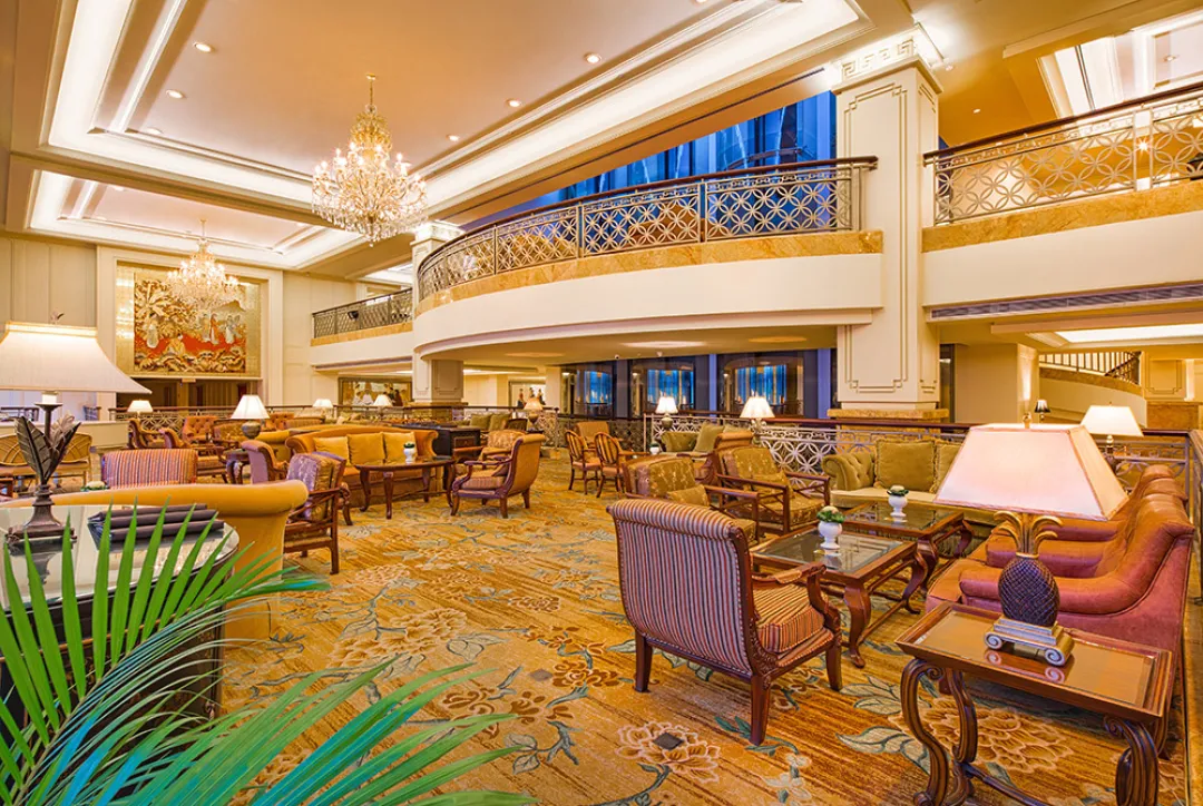 Odysseys Travel - Indochine Palace Hue - Au Rendezvous - Lounge Interior