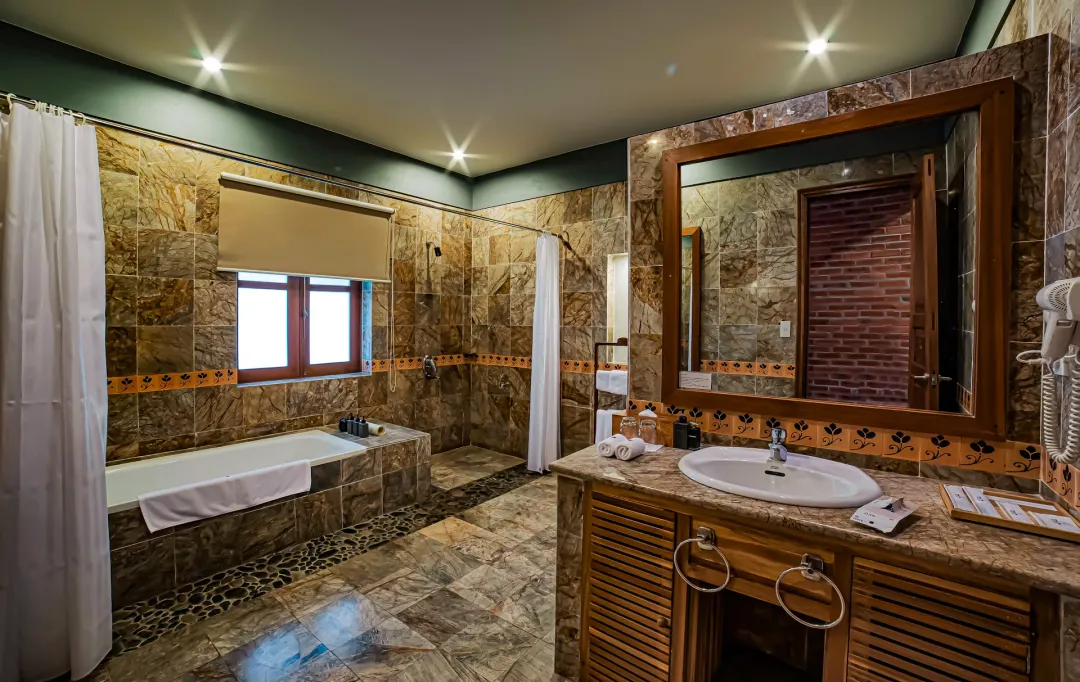 Odysseys Travel - Pilgrimage Village Resort and Spa - Deluxe Room - Bathroom