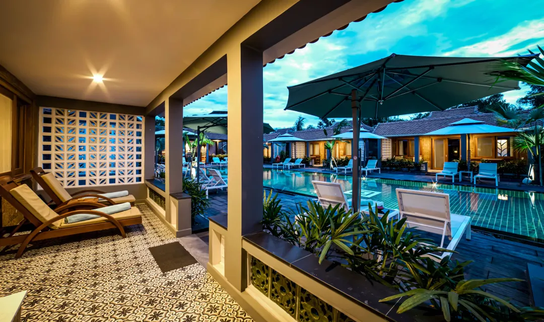 Pool Access Villa - Terrace Lounge