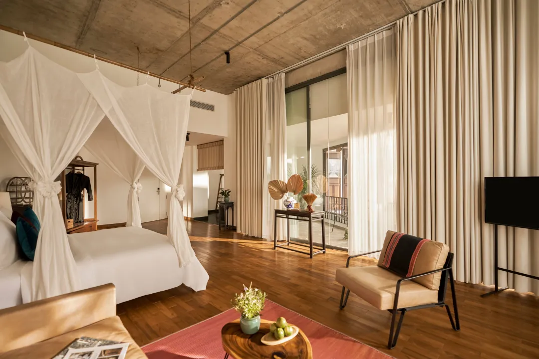 Deluxe Suite - King Bed View