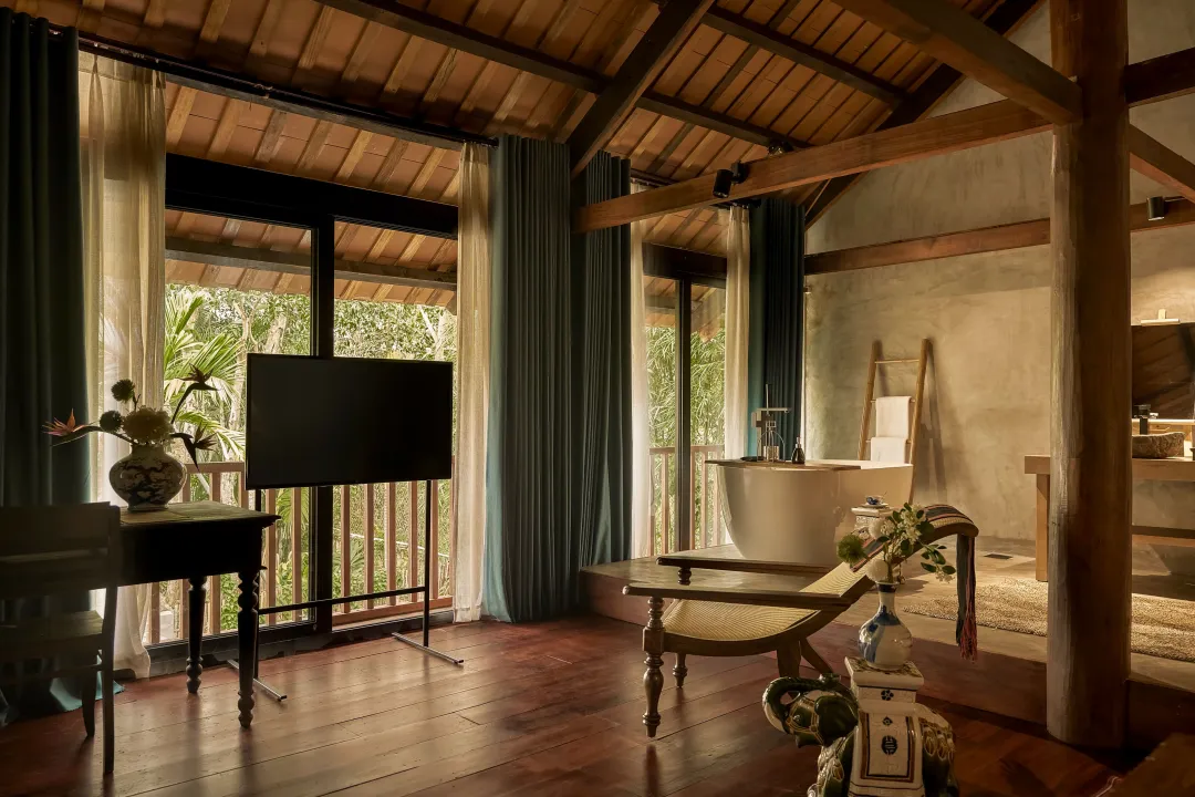 One Bedroom Pool Villa - Living Room View