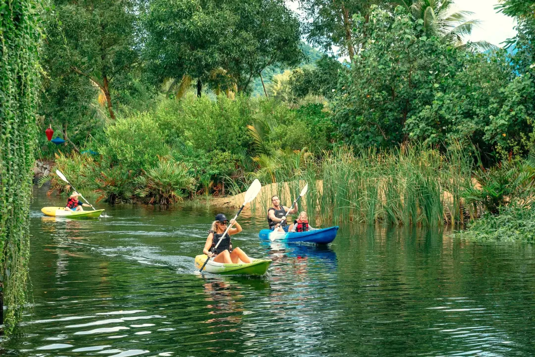 Angsana Lang Co - Kayak
