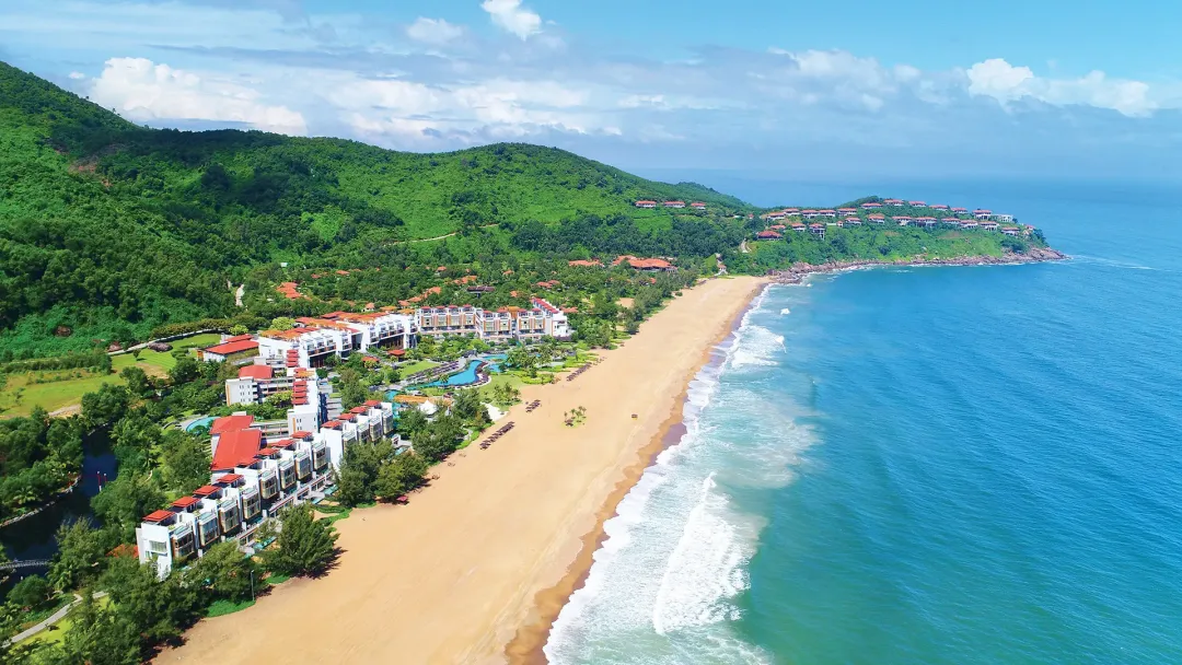 Angsana Lang Co - Resort Aerial View