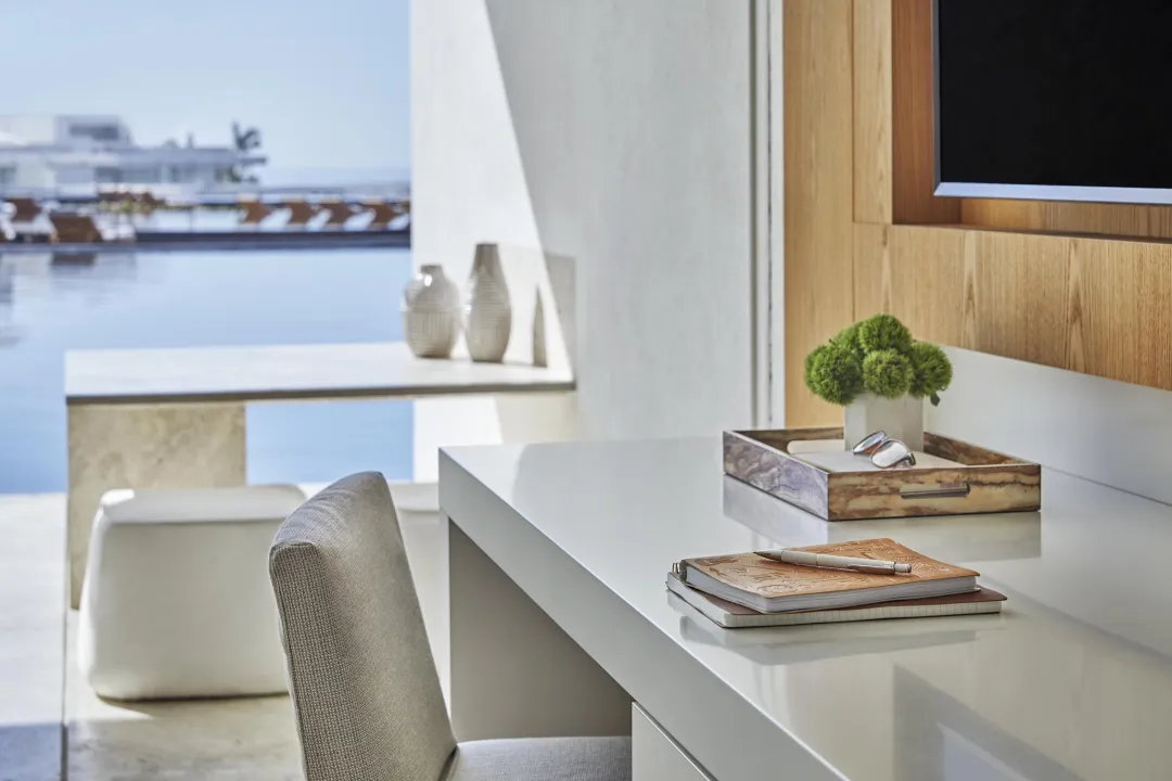 Odysseys Travel - Viceroy Los Cabos - Partial Ocean View King Bed - Work Desk