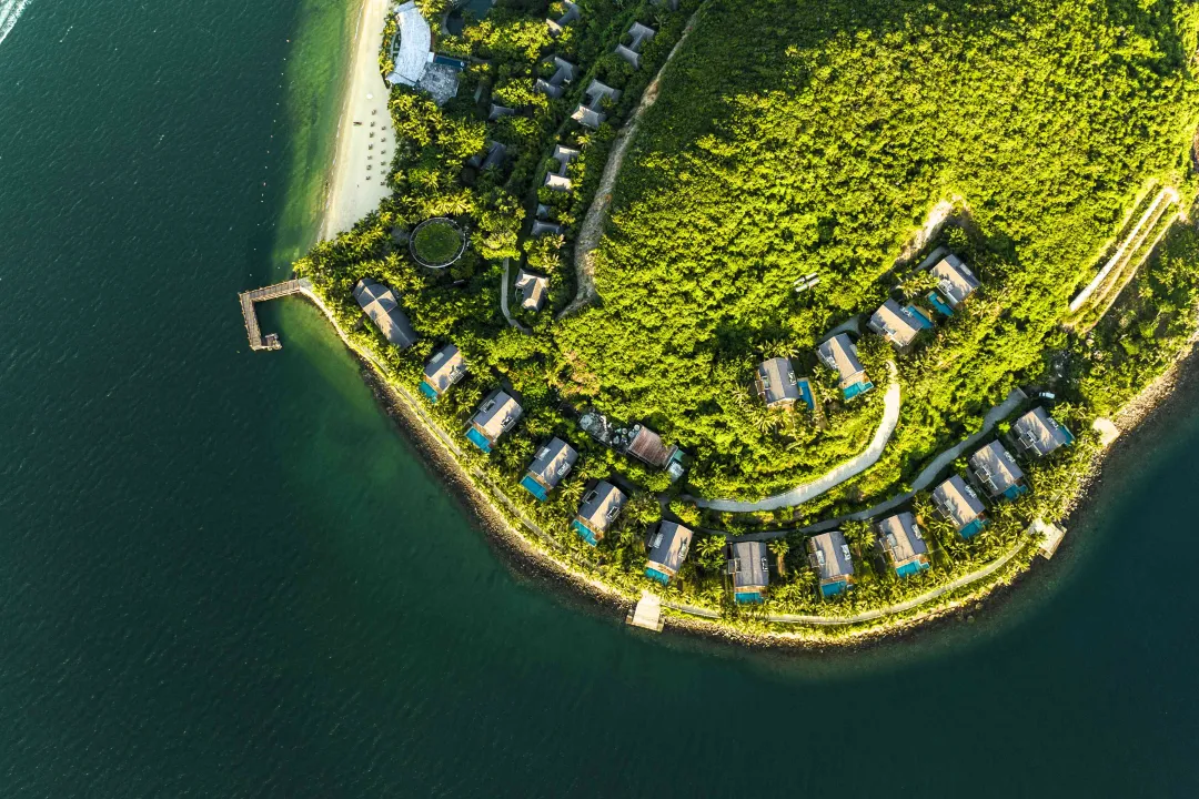 Hon Tam Resort - Island View