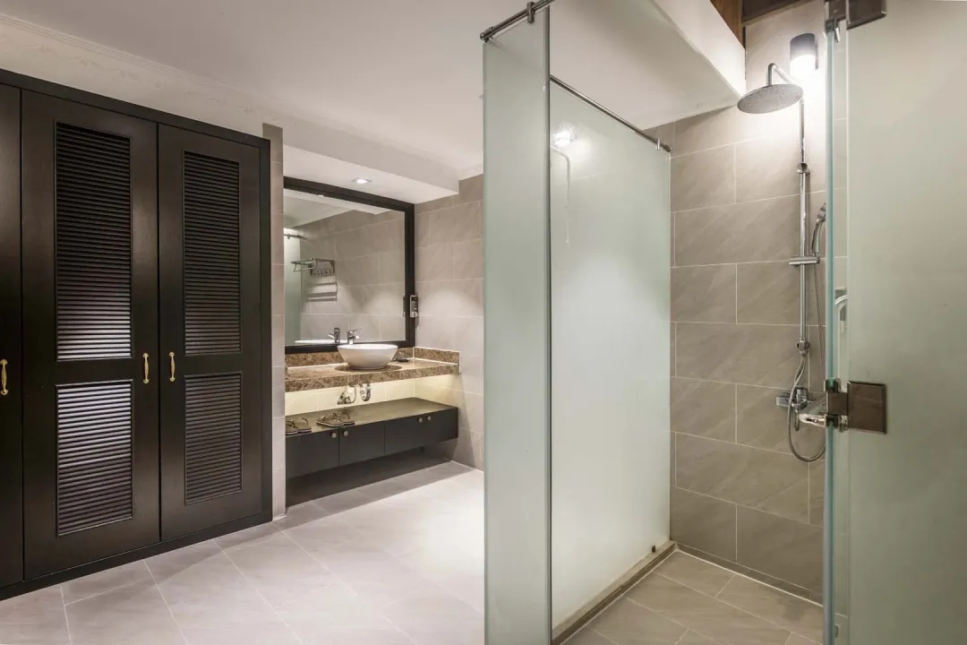 Bungalow Deluxe Garden - Bathroom View