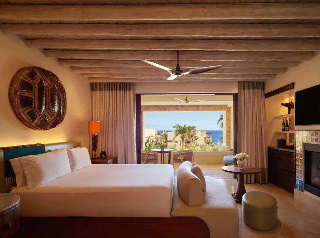 Odysseys Travel - Waldorf Astoria Los Cabos Pedregal - King Coastal View with Plunge Pool - Bedroom