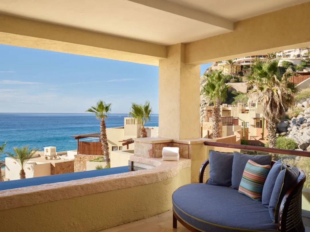 Odysseys Travel - Waldorf Astoria Los Cabos Pedregal - King Corner Ocean View with Plunge Pool - Terrace Seating