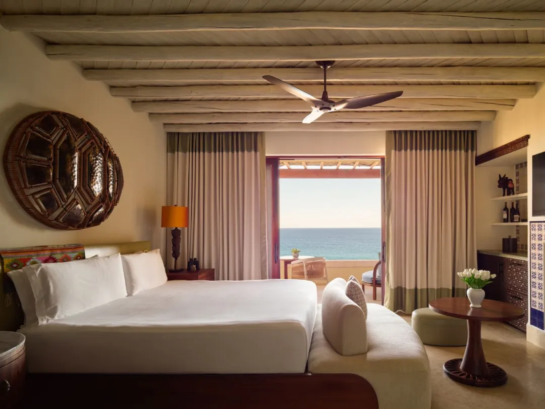 Odysseys Travel - Waldorf Astoria Los Cabos Pedregal - King Ocean View Vista with Plunge Pool - Bedroom