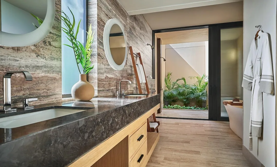 Odysseys Travel - Montage Los Cabos - Coastal View King Room - Bathroom