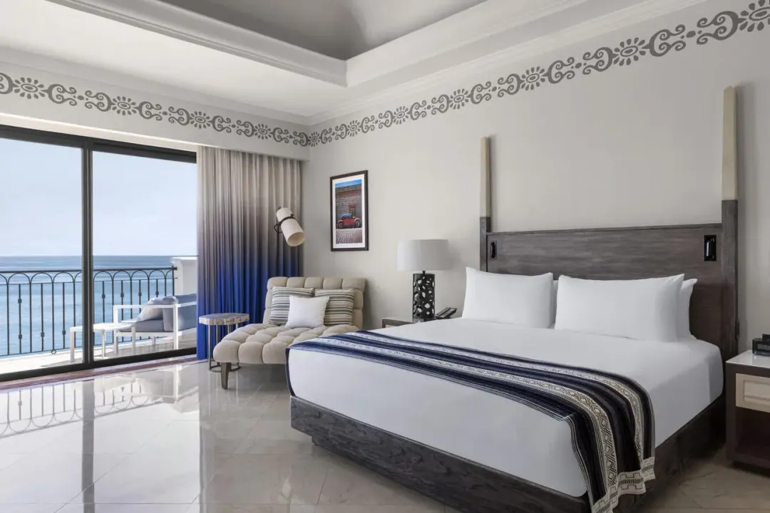 Odysseys Travel - Hilton Los Cabos - Presidential Suite Two Bedrooms Oceanfront - Bedroom