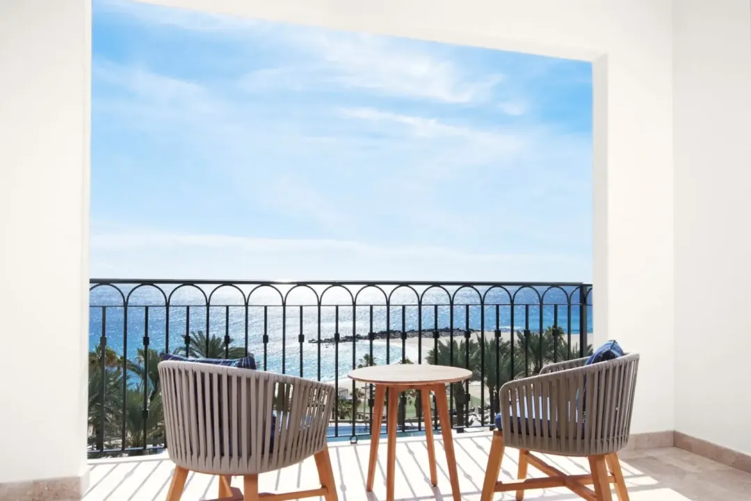 Odysseys Travel - Hilton Los Cabos - AltaMar Junior Suite Ocean View Balcony - Balcony