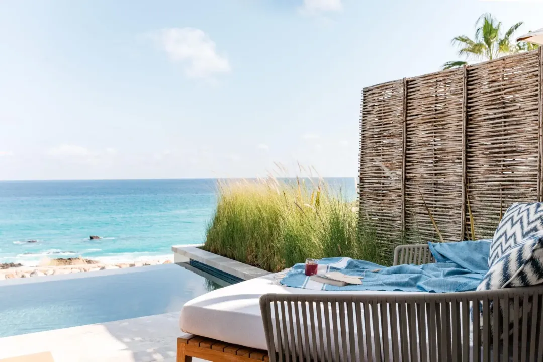Odysseys Travel - Hilton Los Cabos - AltaMar Plunge Pool Suite Oceanfront - Plunge Pool