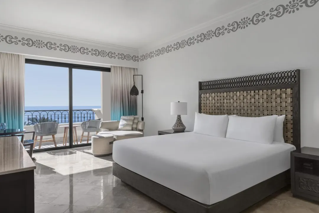 Odysseys Travel - Hilton Los Cabos - Deluxe King Bed Ocean View Balcony - Bedroom