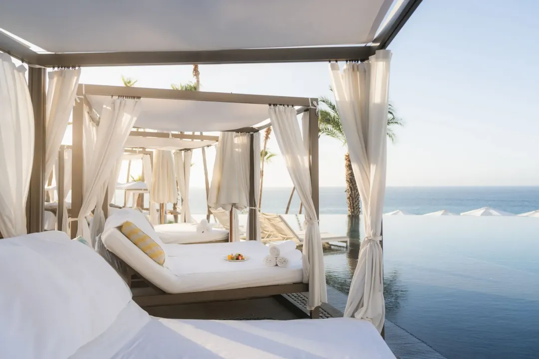 Odysseys Travel - Hilton Los Cabos - Infinity Pool