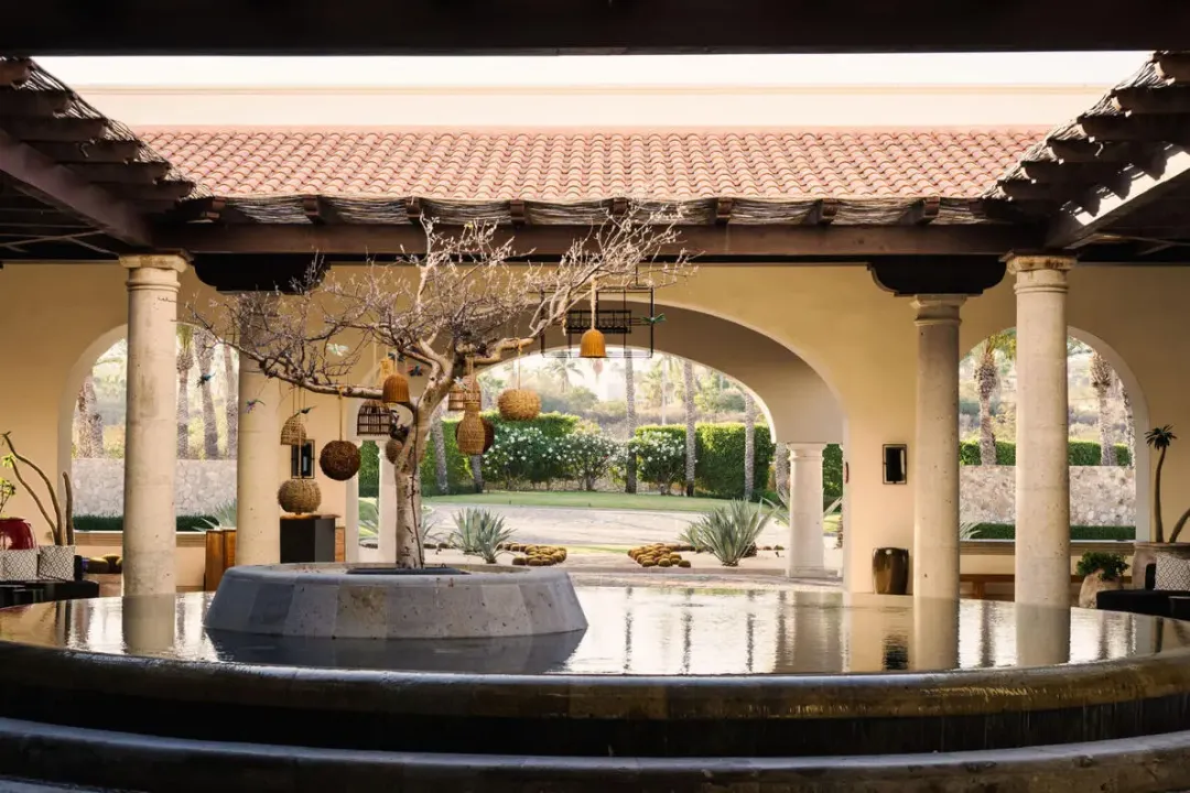 Odysseys Travel - Hilton Los Cabos - Lobby