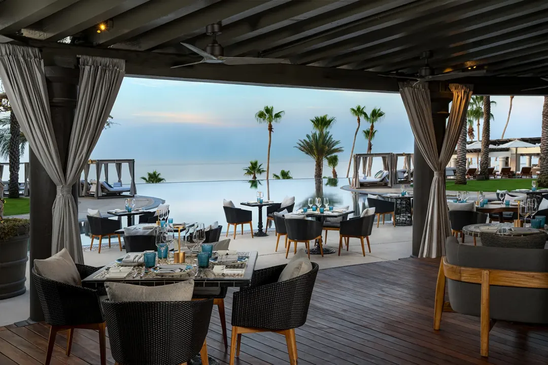 Odysseys Travel - Hilton Los Cabos - Vela - Interior