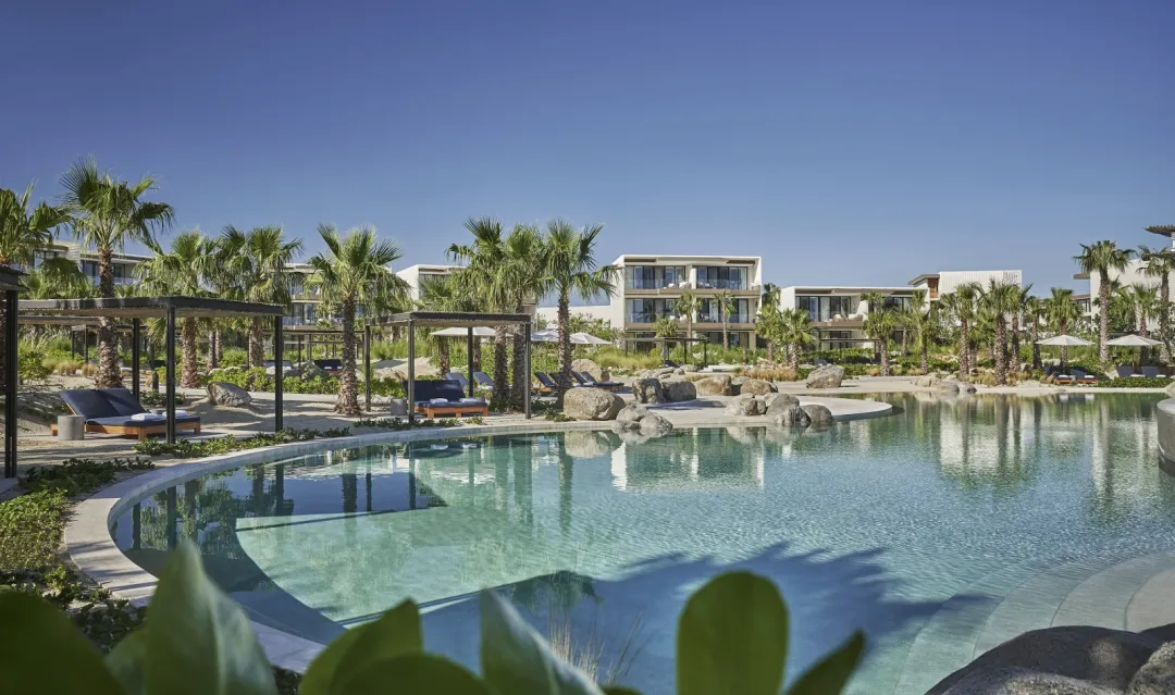 Odysseys Travel - Four Seasons Resort Los Cabos - Pool