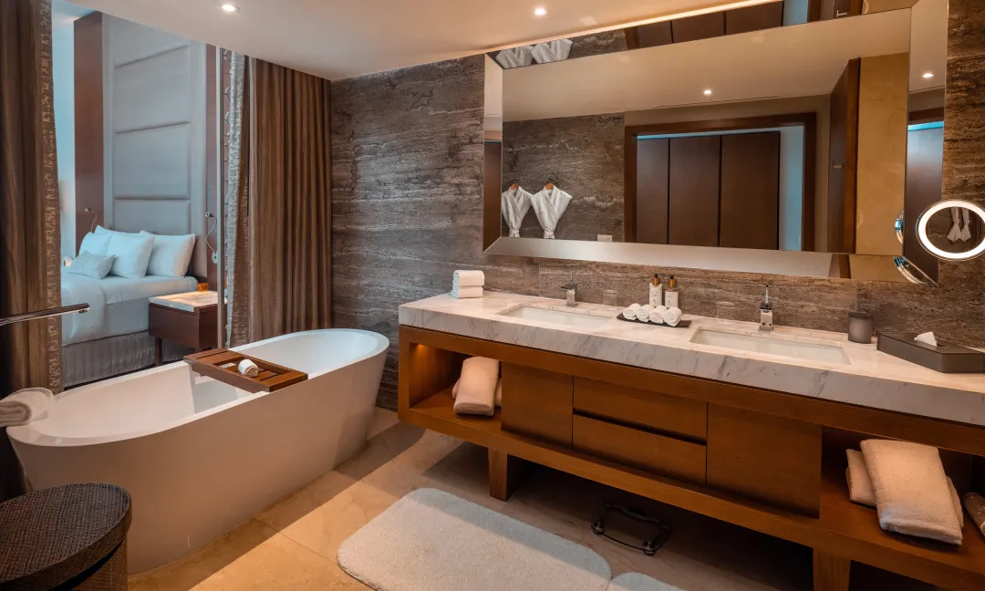 Odysseys Travel - Le Blanc Los Cabos - Royale Deluxe - Bathroom