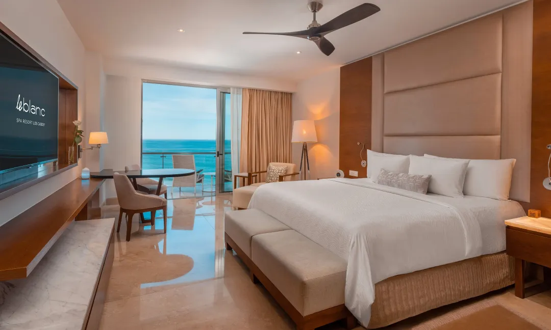 Odysseys Travel - Le Blanc Los Cabos - Royale Honeymoon Suite Ocean View - Bedroom