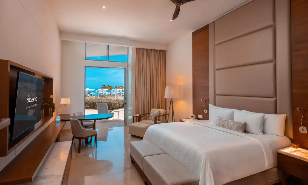 Odysseys Travel - Le Blanc Los Cabos - Royale Walk Out Suite - Bedroom
