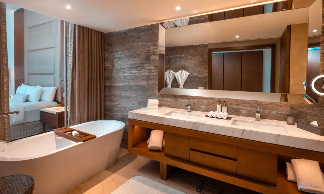 Odysseys Travel - Le Blanc Los Cabos - Royale Walk Out Suite - Bathroom