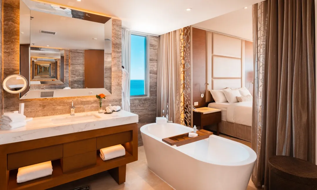 Odysseys Travel - Le Blanc Los Cabos - Royale Junior Suite - Bathroom