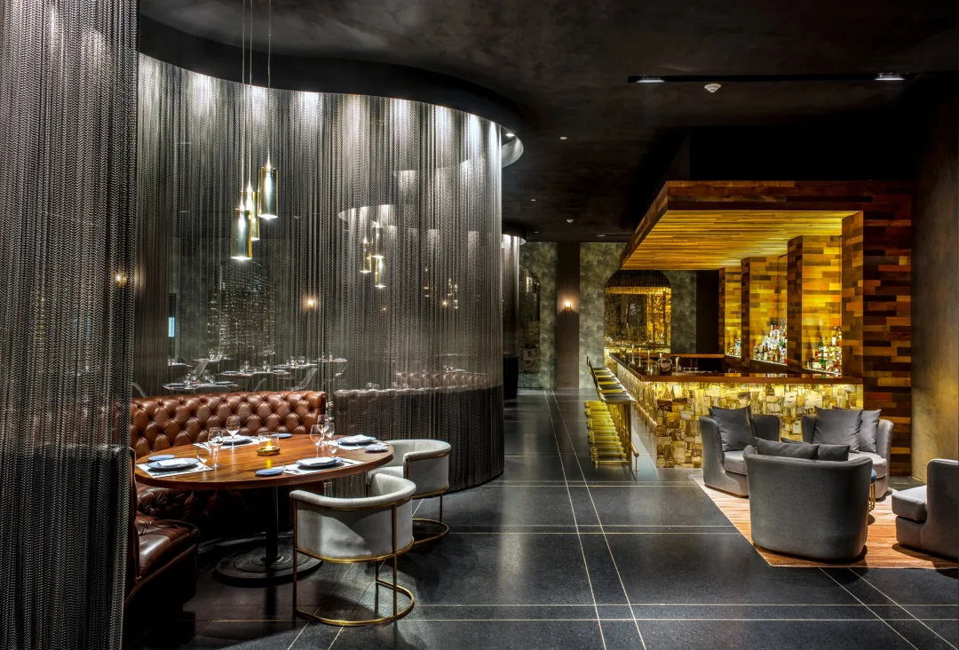 Odysseys Travel - Grand Velas Los Cabos - Lucca - Interior