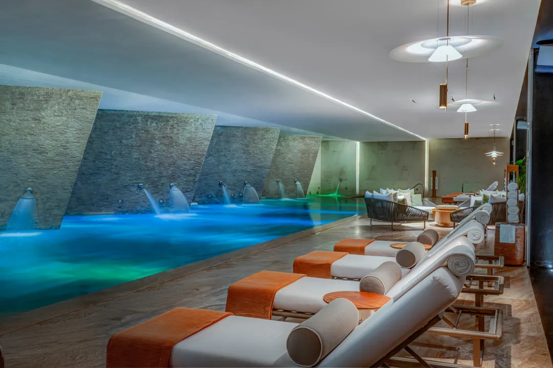 Odysseys Travel - Grand Velas Los Cabos - Spa Hydrotherapy Pool
