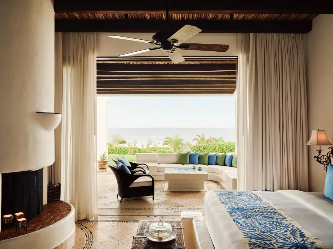 Odysseys Travel - Las Ventanas al Paraiso - Oceanview Junior Suite - Bedroom
