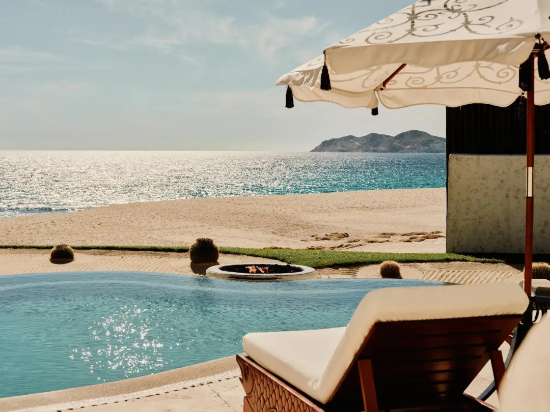 Odysseys Travel - Las Ventanas al Paraiso - One Bedroom Oceanfront Villa - Pool Terrace