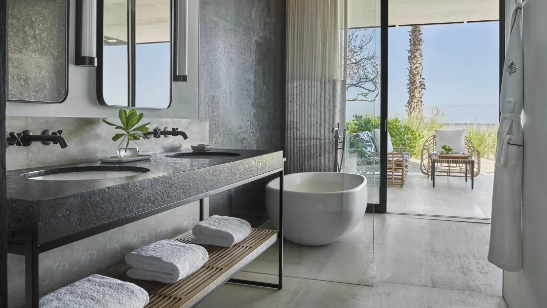 Odysseys Travel - Four Seasons Resort Los Cabos - Oceanfront Room With Plunge Pool - Bathroom