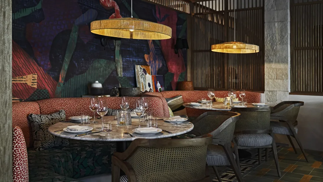 Odysseys Travel - Four Seasons Resort Los Cabos - Mozza Baja - Interior