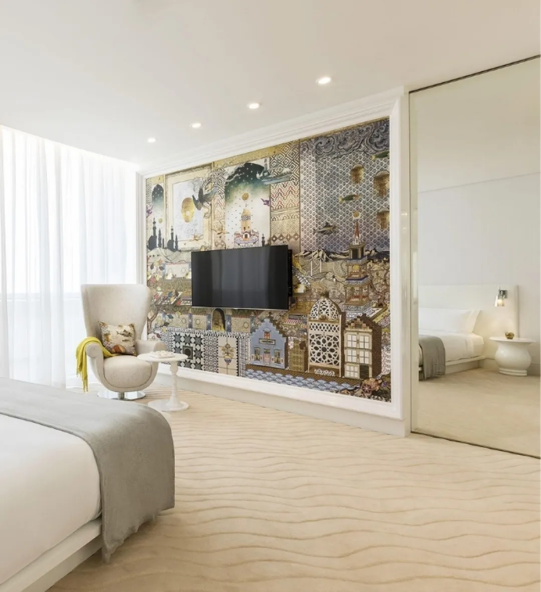 Odysseys Travel - Mondrian Doha - Signature Skyline - Bedroom Seating Area
