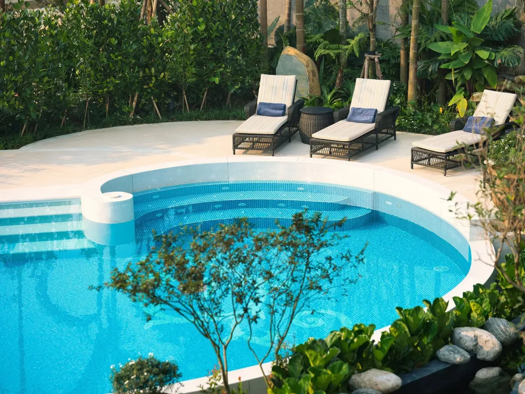 Odysseys Travel - Ancient Hue Garden House - Pool Steps