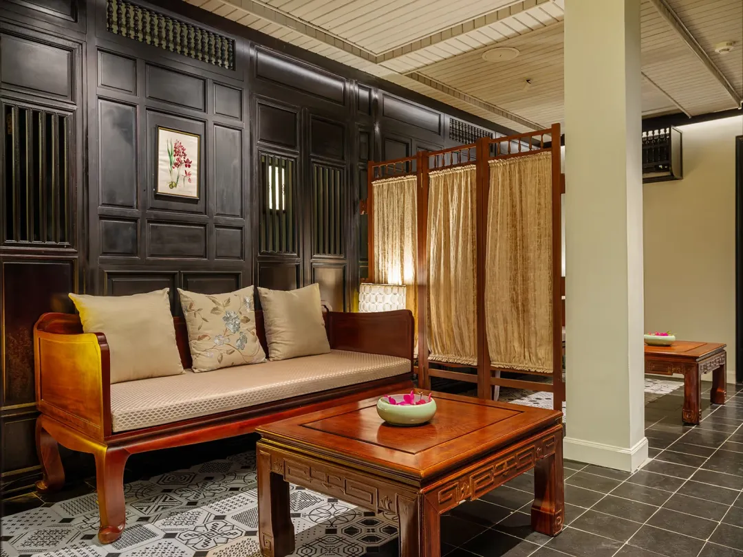 Odysseys Travel - Ancient Hue Garden House - Spa Lounge Area