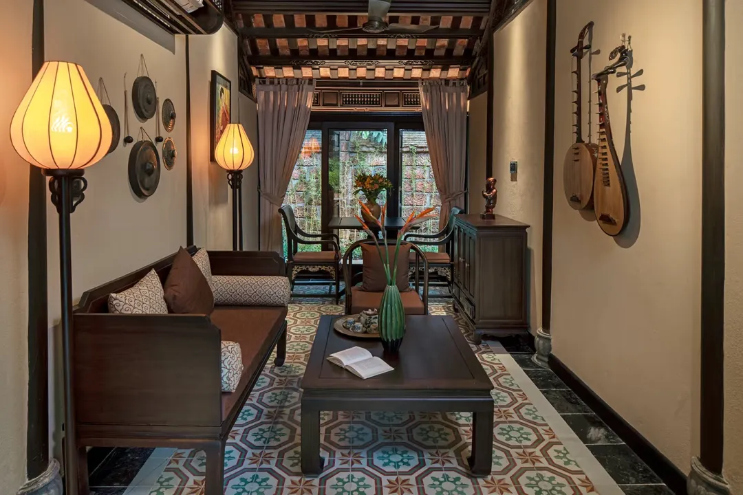 Odysseys Travel - Ancient Hue Garden House - Trường Tiền House - Living Room