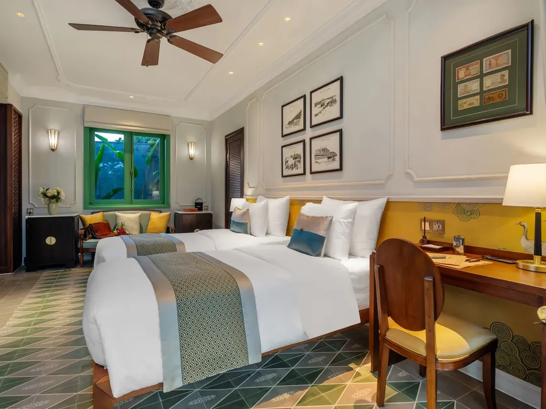 Odysseys Travel - Ancient Hue Garden House - Gustave Eiffel Villa - Bedroom