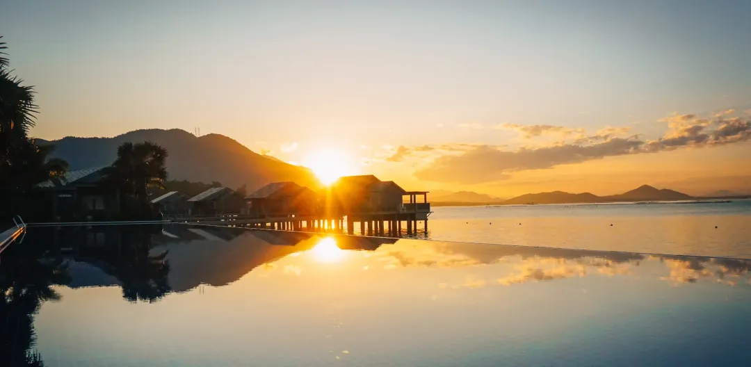 Odysseys Travel - Vedana Lagoon Resort & Spa - Lagoon Sunset