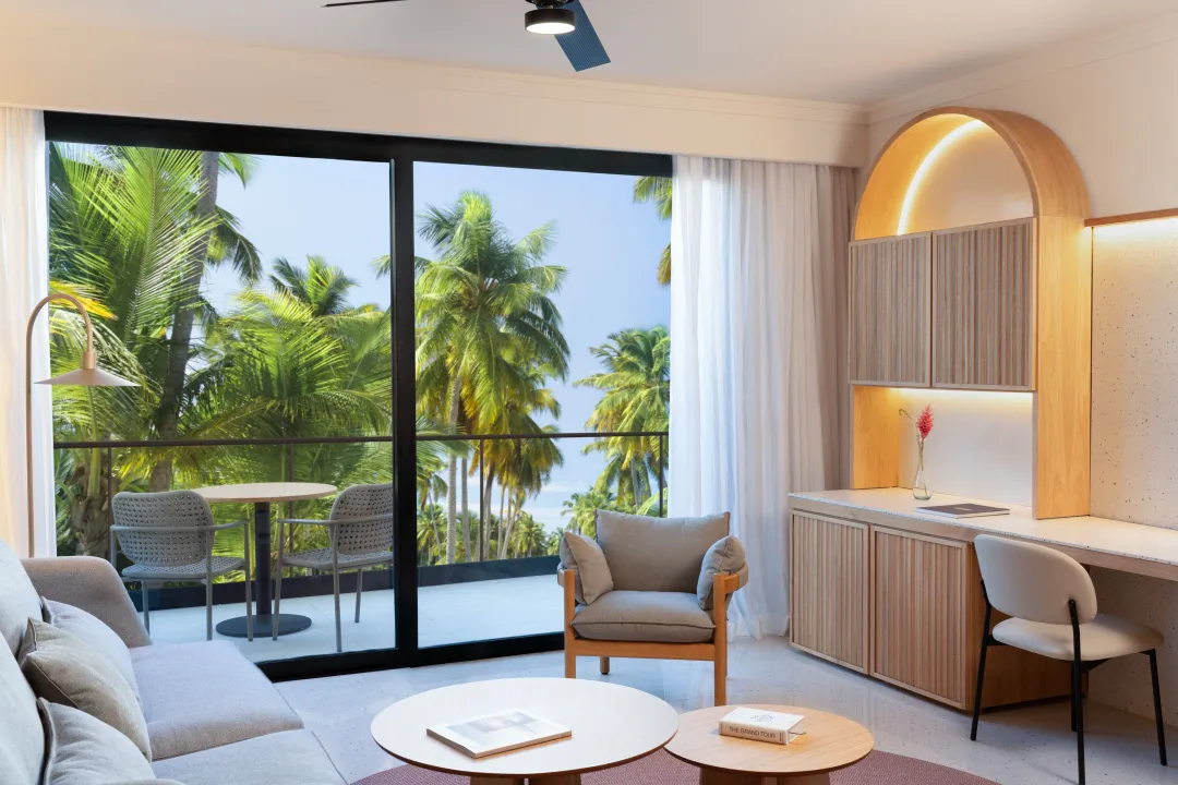 Odysseys Travel - Finest Riviera Cancun - Pool View Suite