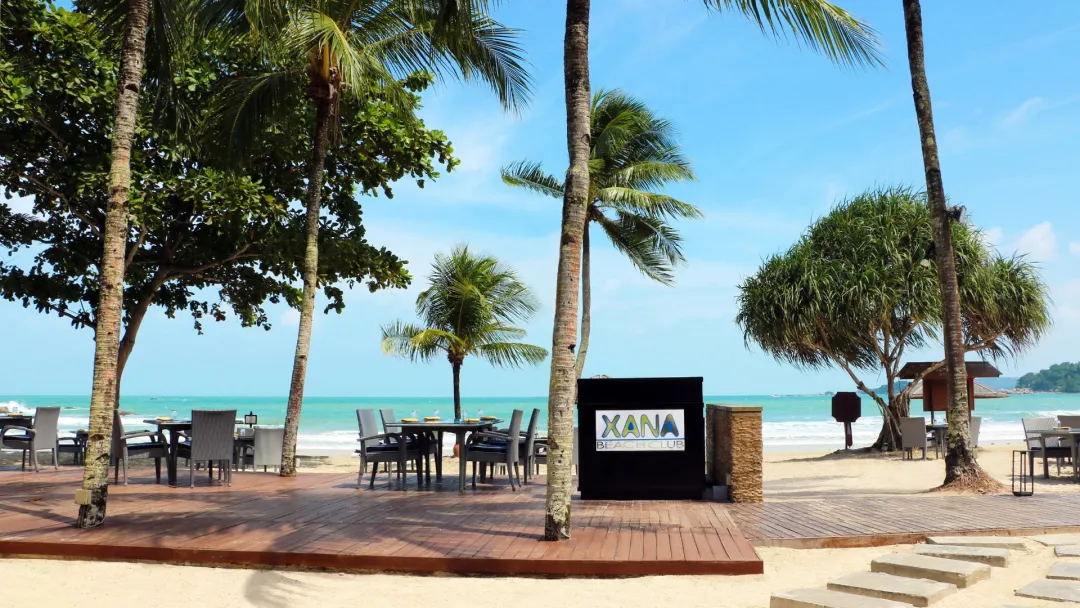 Odysseys Travel - Homm Laguna Bintan - XANA Beach Club - Beachfront