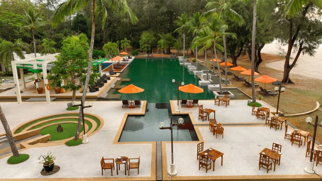 Odysseys Travel - Tanjung Rhu Resort Langkawi - Outdoor Pool