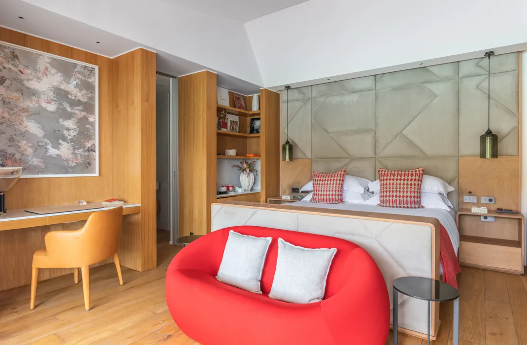 room-ROC-image-Eden_Rock_-_Corail-_Jeanne_LE_MENN-2_S