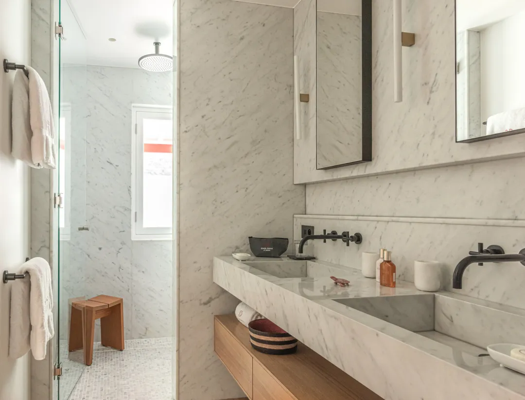 room-ROC-image-Eden_Rock_-_Corail-_Jeanne_LE_MENN-11_S